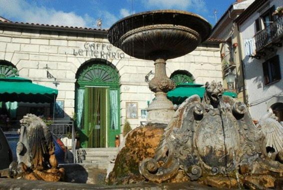 Borgo San Pietro Bed & Breakfast Agnone Exterior photo