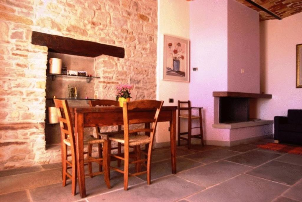 Borgo San Pietro Bed & Breakfast Agnone Exterior photo
