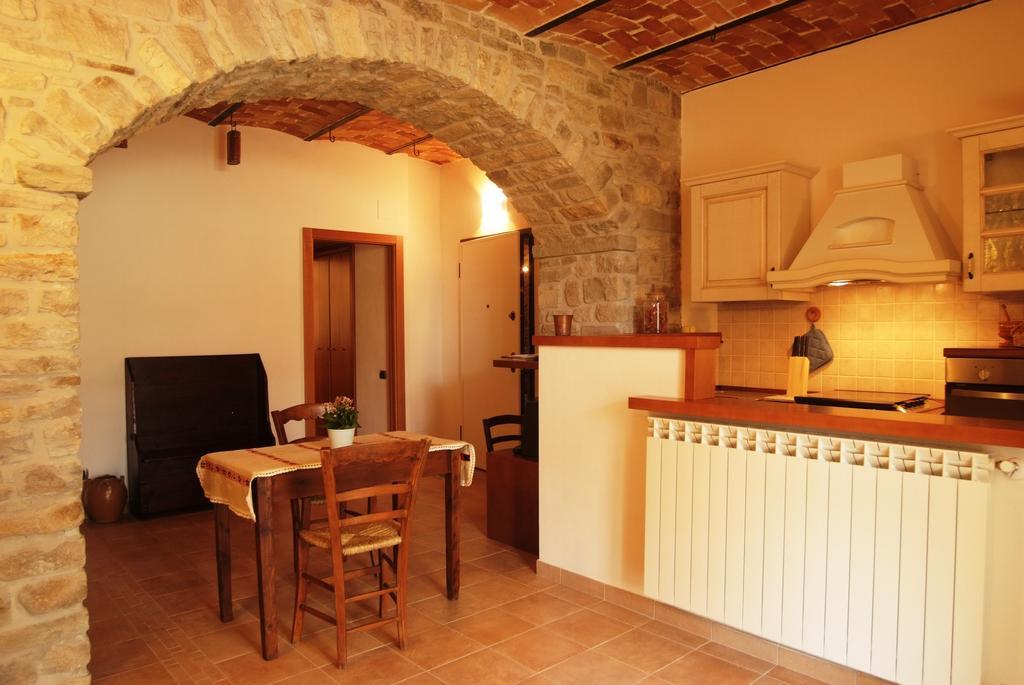 Borgo San Pietro Bed & Breakfast Agnone Exterior photo