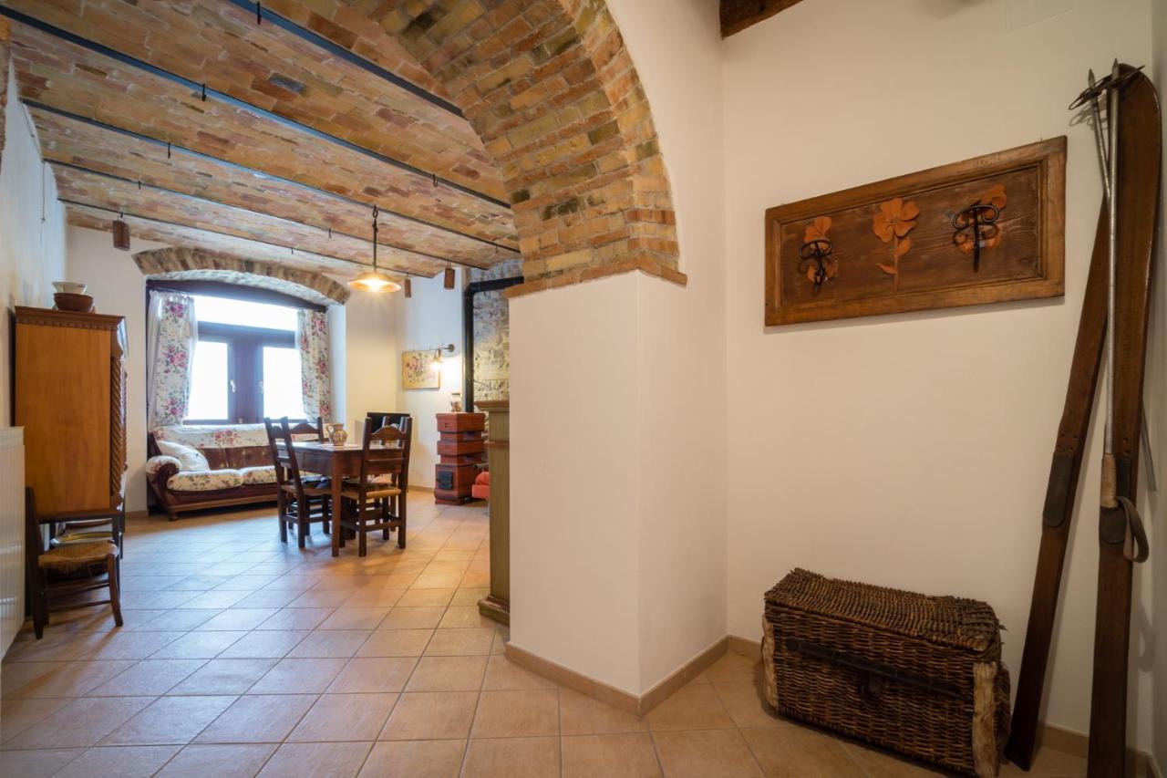 Borgo San Pietro Bed & Breakfast Agnone Exterior photo